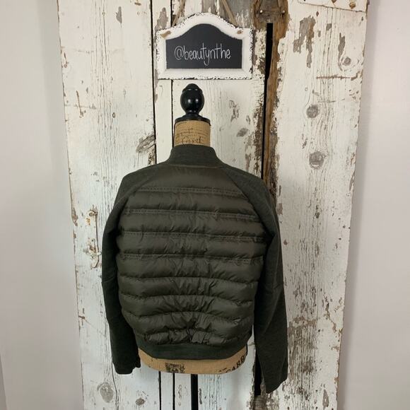 Rare Womens NIKE AEROLOFT TECH FLEECE MOTO JACKET green puffer crop jacket - Picture 5 of 7